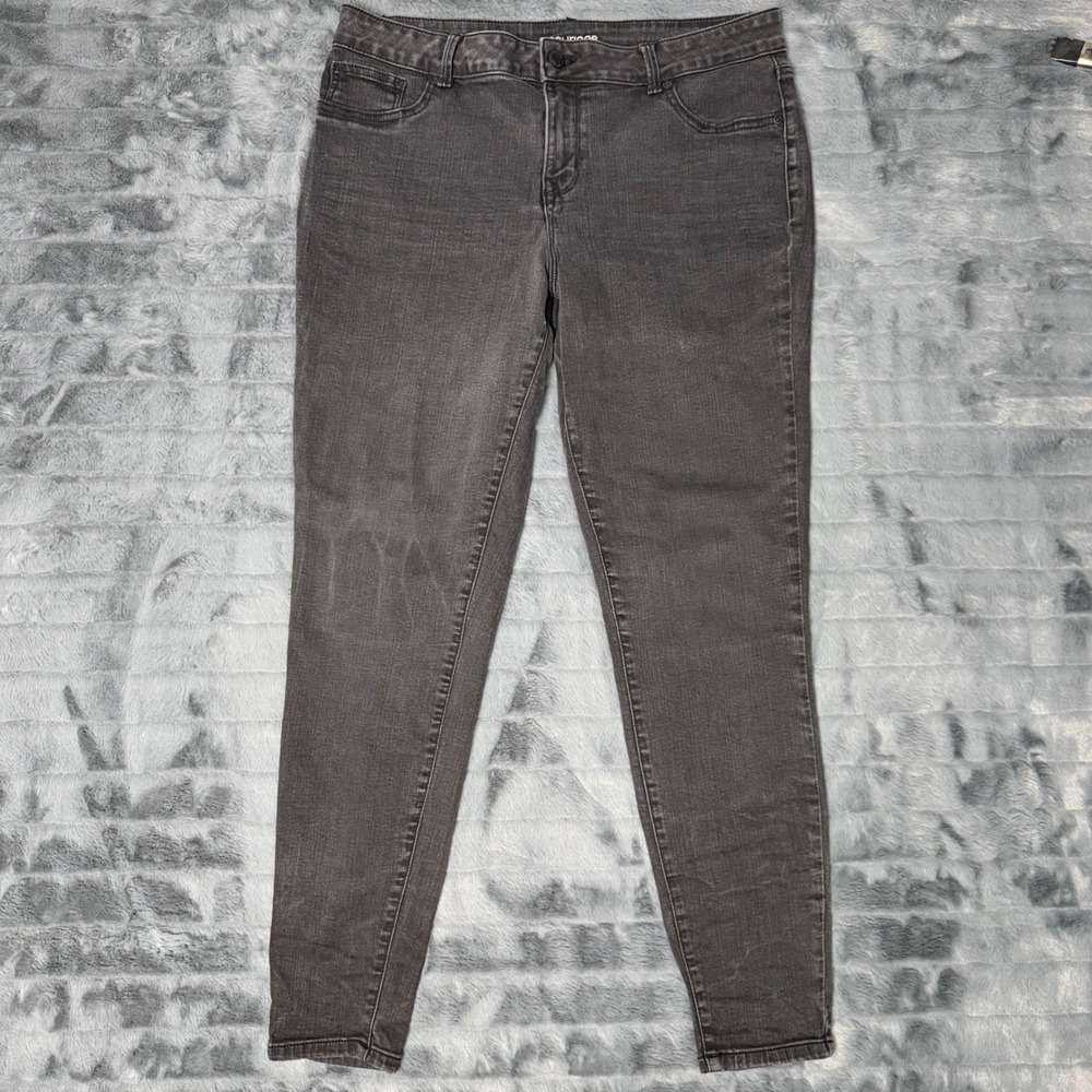 Maurices Womens XL Long Faded Black Skinny Jeans High Rise Stretch Denim